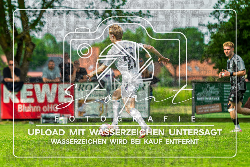 Kreisliga Herren HK - FG Fulde-Stellichte vs. Germania Walsrode | Oskar Maxim Lenz (Germania Walsrode #21); Kreisliga Herren HK - FG Fulde-Stellichte vs. Germania Walsrode am 10.05.26 in Fulder Zentralstadion, Fulde - Realisiert mit Pictrs.com