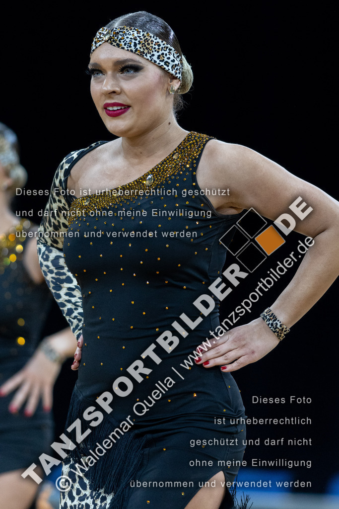 20240310-01806 | Hier finden Sie Tanz Bilder vom Latein und Standard Formationen tanzen. Sportbilder vom Tanzsport. Schöne Fotos und von Weltmeisterschaft, Europameisterschaft, Bundesliga, Regionalliga, Oberliga und Landesliga sowie von GOC Stuttgart, DanceComp, WM Bremen