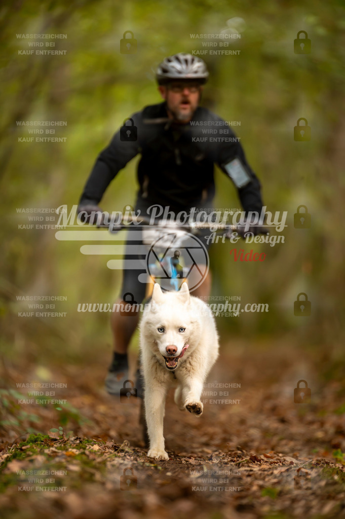 TSB_2023_E1_Bike-48 | mompixphotography