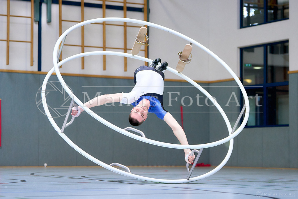 C-DSC07022 | Professionelle Sportfotografie in Hamburg, Schleswig-Holstein und Niedersachsen – spezialisiert auf Rhönrad, Geräteturnen, Leistungsturnen und rhythmische Sportgymnastik. Bundesweite Begleitung von Rhönrad-Events. Jetzt Sport-Fotos - Realisiert mit Pictrs.com