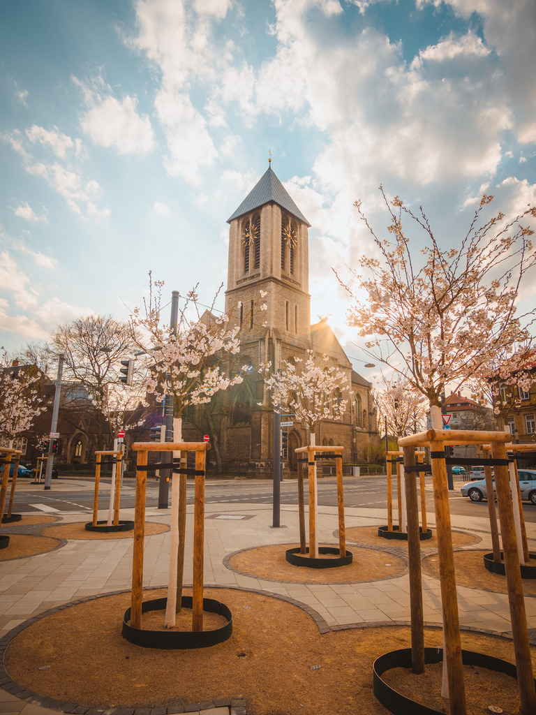 Helmstedter Str.  | Entdecke exklusive Fotokunst aus Braunschweig: Bildband, Leinwände, Postkarten, Kalender, digitale Downloads & Bildlizenzen. Jetzt im offiziellen Beautiful Braunschweig Shop! - Realisiert mit Pictrs.com
