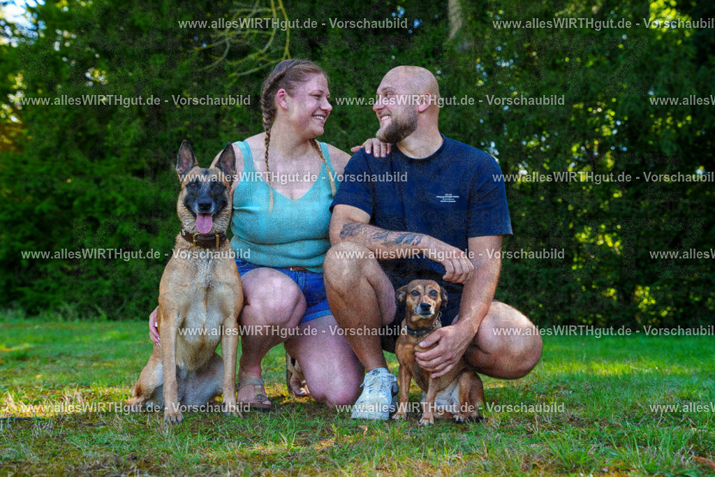 Hundeschwimmen_Volksbad_2026-allesWIRTHgut_Tierfotografie-2609061141-105127-7R509841 | Professionelle Tierfotografie in Mönchengladbach von Daniel Wirth (allesWIRTHgut). Liebevolle & natürliche Bilder von Hunden & Katzen für unvergessliche Erinnerungen.