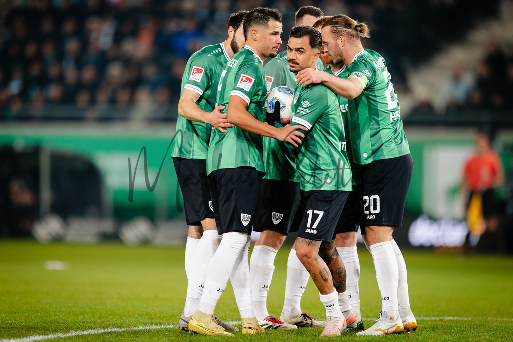 2. Bundesliga, Saison 2025/26, 15. Spieltag: SC Preußen Münster - Hannover 96 | Münster, 05.12.2025: 2. Bundesliga, 15. Spieltag, SC Preußen Münster gegen Hannover 96 im LVM-Preußenstadion in Münster. Foto: sportfotografie.ms | Markus Paletta - Realisiert mit Pictrs.com