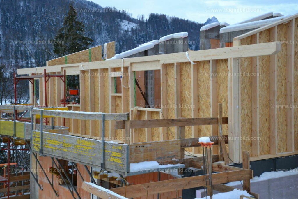 bib-lg09-holzbau-0081 | Nach LV-Leistungsgruppen sortierte Detailfotos über den Bau eines Hauses. Alle Hausbau-Bilder direkt vom Urheber und Autor der Website Haus-Selber-Bauen.com