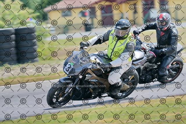 25bt04-1411 | markuskiefer.com - Realisiert mit Pictrs.com
