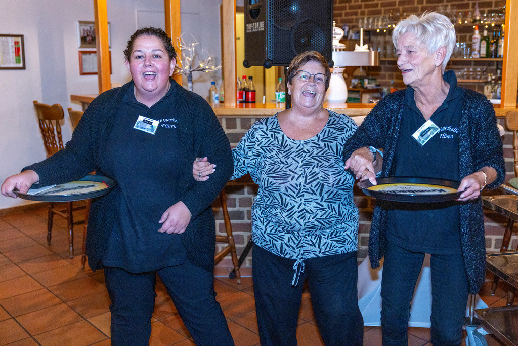 top-top.de 241127-042 | Foto, Video, Fotografie, Videografie, Fotobox, DJ, Discjockey, Musik, Musikbox, Veranstaltung, Photobooth, Amazon, Ebay, Buchtipp, Bestseller, Autor, Verlag, Buch, Wesel, Hamminkeln, NRW, Dinslaken, Rees, Drohne, Hochzeit, Party, Fotobox, Wesel, Fotograf