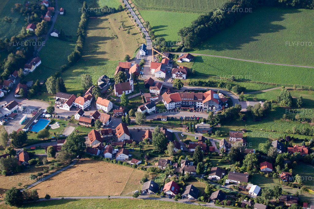 Luftbild: Hotel Zentlinde im Ortsteil Güttersbach in Mossautal im Bundesland Hessen in Deutschland. Foto: IMG_52101.jpg vom 19.08.2012 durch Werner Riehm/FLY-FOTO.de