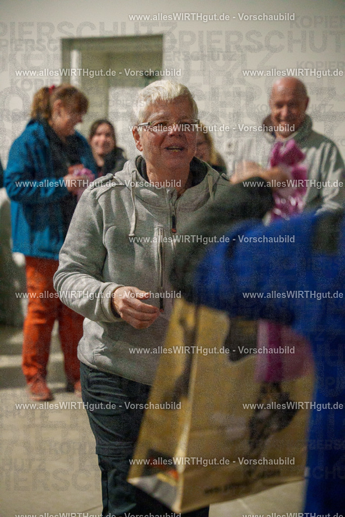 7R509513 | Professionelle Tierfotografie in Mönchengladbach von Daniel Wirth (allesWIRTHgut). Liebevolle & natürliche Bilder von Hunden & Katzen für unvergessliche Erinnerungen.