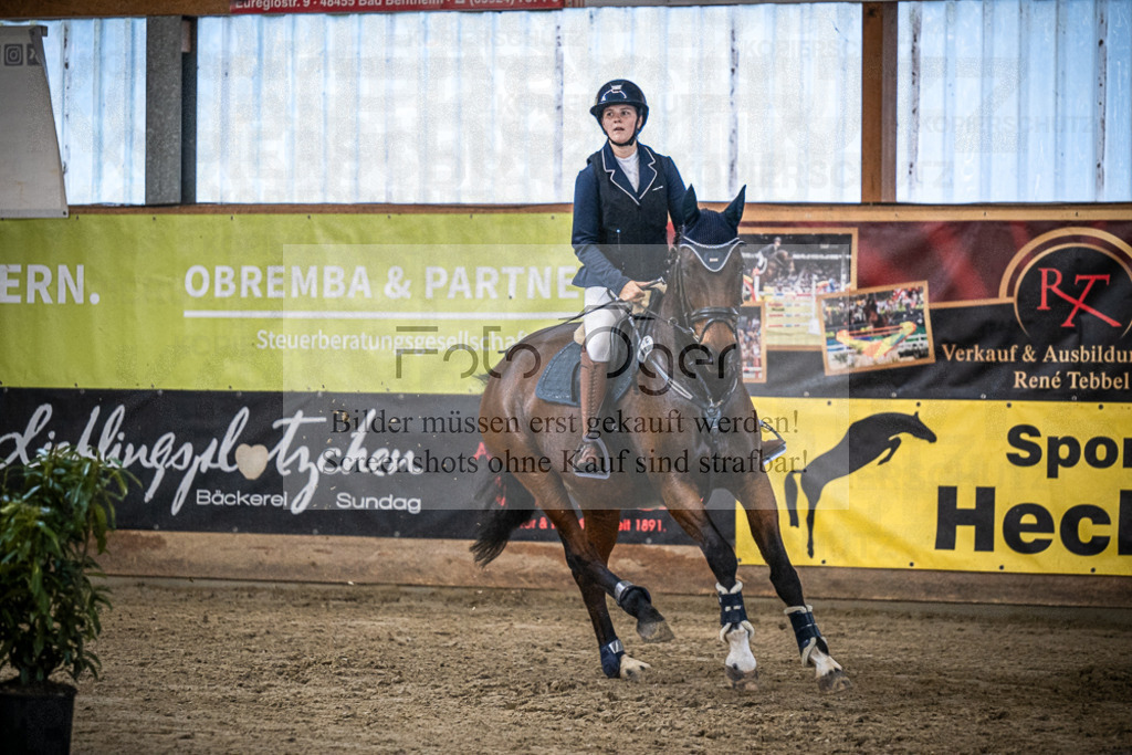 DOS_2194 | Entdecke hochwertige Reitturnierfotos von Foto Oger. Professionell, emotional und authentisch – jetzt Lieblingsmomente im Shop bestellen.Deutschlandweite Turnierfotografie. - Realisiert mit Pictrs.com