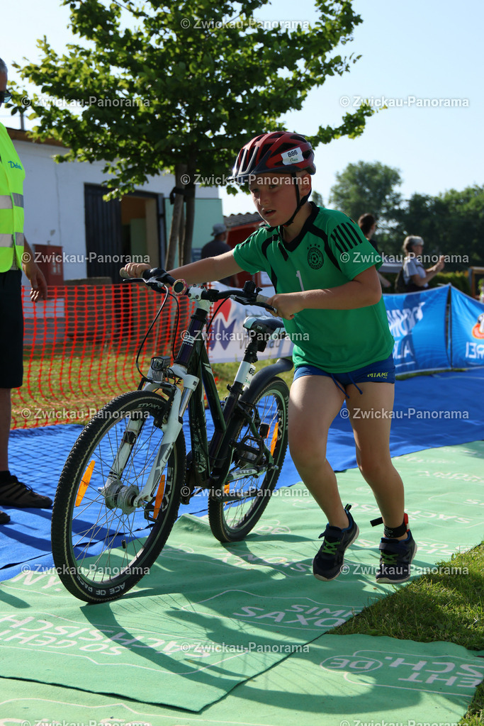 Tag 1 Rad Klein-018 | Urban. Natur. Panorama. Luftbild. 
Der Bildershop für aufregende Perspektiven!
Für Deko, Wandbild und Kalender!
Wir bringen LED-Bilder zum Leuchten!
