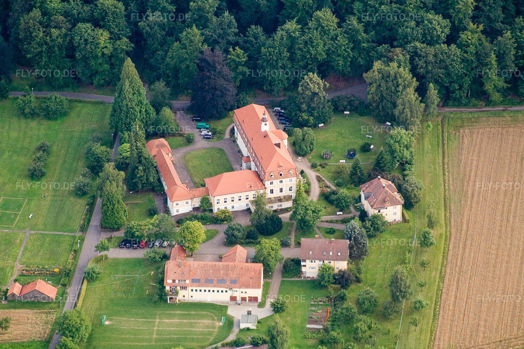 Luftbild: Langensteinbach, Bibelheim im Ortsteil Langensteinbach in Karlsbad im Bundesland Baden-Württemberg in Deutschland. Foto: IMG_12453.jpg vom 05.08.2008 durch Werner Riehm/FLY-FOTO.de