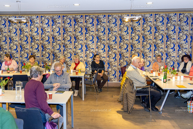 Seniorenbund Feldkirchen - Vortrag vom Abfallverband Villach | Bildershop von pixelworld.at - Realisiert mit Pictrs.com