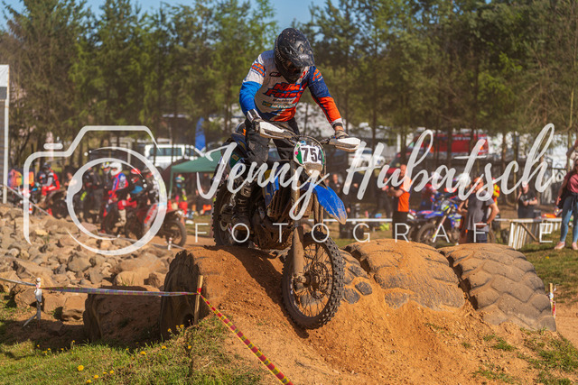 JHF.ECHT.4h.Samstag351 | jennyhubatsch-endurofotografie
