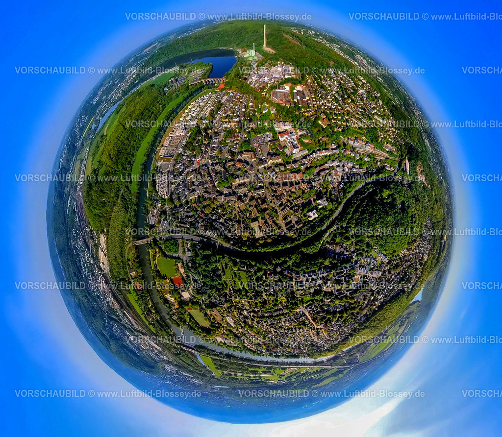 Herdecke240590193Mitte | Luftbild, Stadtansicht Wohngebiet Herdecke,  Fluss Ruhr und Ruhraue, Quartier Ruhr-Aue, Ruhr Viadukt und Harkortsee, hinten das Cuno Kraftwerk mit Schornstein, Erdkugel, Fisheye Aufnahme, Fischaugen Aufnahme, 360 Grad Aufnahme, tiny world, little planet, fisheye Bild, , Herdecke, Ruhrgebiet, Nordrhein-Westfalen, Deutschland