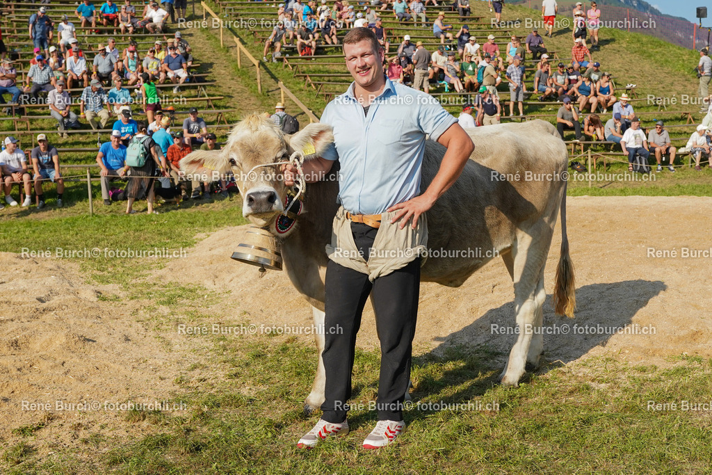 DSC01160 | René Burch leidenschaftlicher Fotograf aus Kerns in Obwalden.  Hier finden sie Sport, Landschaft und Natur Fotografie.
 - Realisiert mit Pictrs.com
