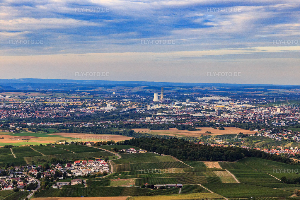 Luftbild: Ortsansicht von Süden im Ortsteil Sontheim in Heilbronn im Bundesland Baden-Württemberg in Deutschland. Foto: IMG_138645.jpg vom 16.09.2023 durch Werner Riehm/FLY-FOTO.de