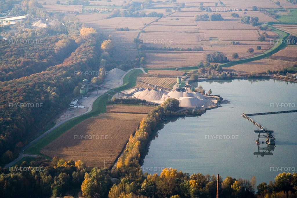 Luftbild: WOLFF & MÜLLER Quarzsande GmbH Werk Hagenbach in Hagenbach im Bundesland Rheinland-Pfalz in Deutschland. Foto: IMG_14114.jpg vom 11.10.2008 durch Werner Riehm/FLY-FOTO.deWM-QUARZSANDE.DE