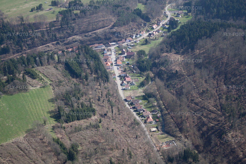 Aerial view: Eschbourg, Graufthal in Schœnbourg in the state Bas-Rhin, France.Photo: IMG_38518.jpg taken on 03/20/2011 by Werner Riehm/FLY-FOTO.comResolution of the original: 4752 x 3168 px