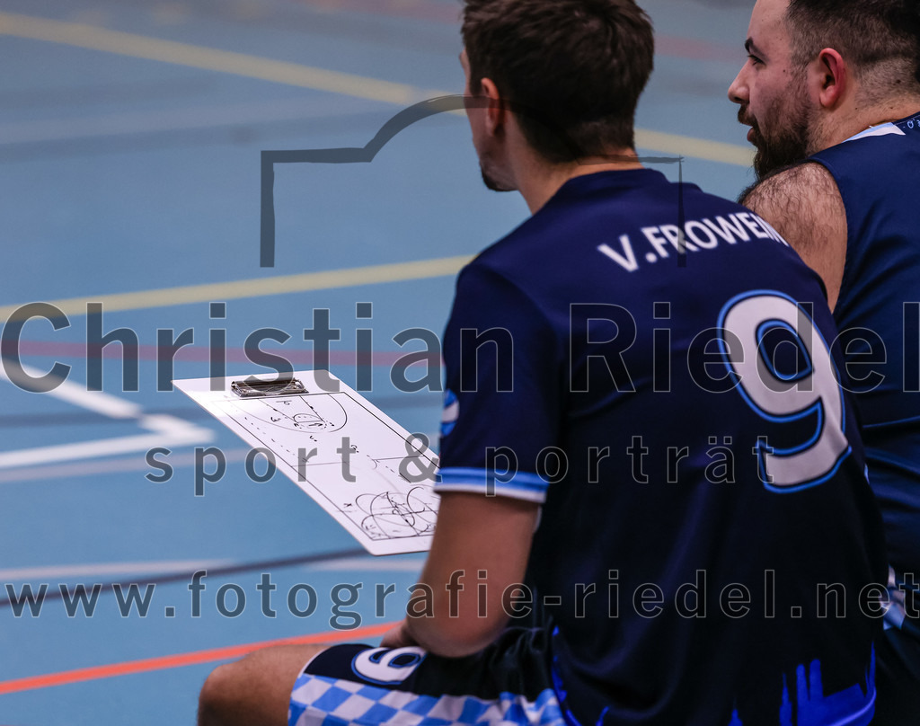 2022-04-03_036_TSV_Vaterstetten_gegen_SV_Weissblau-Allianz_Muenchen | Vaterstetten, Deutschland, 03.04.2022:
Basketball, Bezirksoberliga Herren 2021 / 2022, 14. Spieltag, TSV Vaterstetten gegen SV Weißblau-Allianz München, Endergebnis: 86:54

Daniel Linke (SV Weißblau-Allianz München, #9)

Foto: Christian Riedel / fotografie-riedel.net