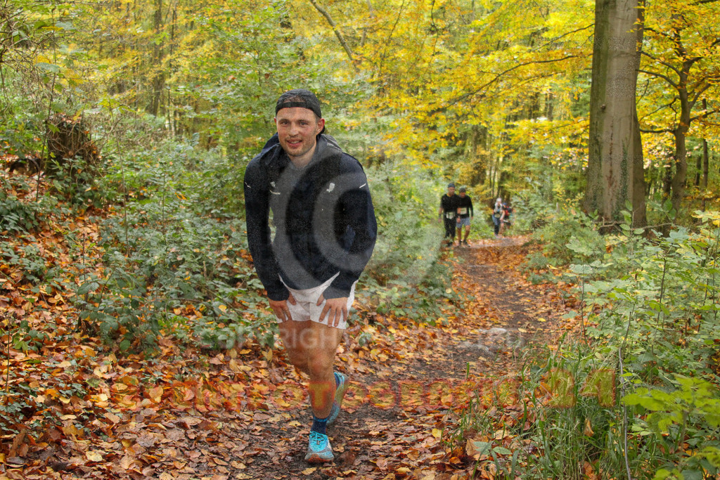 251026_1259_EV4_6289 | Sportfotografie im Rhein-Sieg Kreis, Köln, Bonn, NRW, Rheinland Pfalz, Hessen, etc. Unser Tätigkeitsfeld umfasst den Laufsport vom Volkslauf über den Marathon, Duathlon, Triathon bis zum Ultralauf wie Kölnpfad Ultra oder Schindertrail.