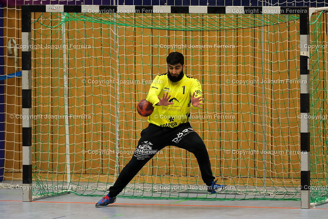 msgvshan_0575 | despor 2022.10.23 HB Männer Oberliga MSG Umstadt/Habitzheim - HSG Hanau II emspor, emonline, despor,  v.l.,  Torwart Saad Kahn (MSG Umstadt/Habitzheim)
 - Realisiert mit Pictrs.com