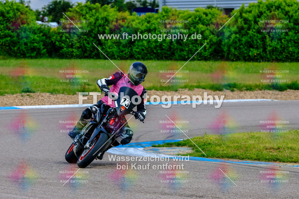 MotoTeam-9036 | Hier findet Ihr Bilder von Touristenfahrten auf der Nürburgring Nordschleife oder von anderen Veranstaltungen die ich besucht habe. Viel Spass beim Durch Schauen 