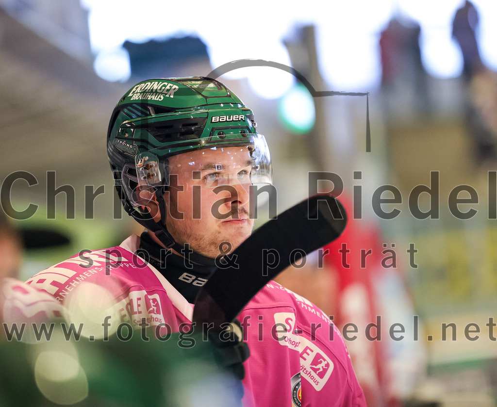 2025-10-05_038_TSV_Erding_gegen_Heilbronner_Falken | Erding, Deutschland, 05.10.2025:Eishockey, Oberliga Süd 2025 / 2026, 6. Spieltag, TSV Erding gegen Heilbronner Falken, Endergebnis: 3:1Foto: Christian Riedel / fotografie-riedel.net