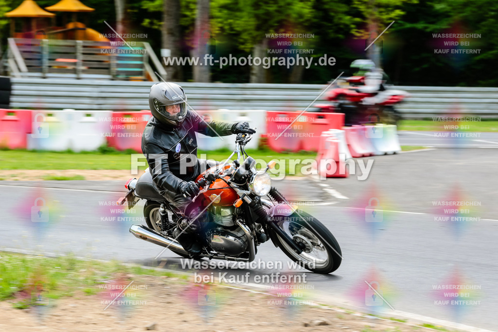 MotoTeamVBK-20764 | Hier findet Ihr Bilder von Touristenfahrten auf der Nürburgring Nordschleife oder von anderen Veranstaltungen die ich besucht habe. Viel Spass beim Durch Schauen 