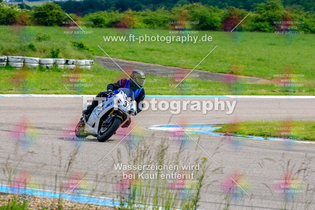 MotoTeam-9214 | Hier findet Ihr Bilder von Touristenfahrten auf der Nürburgring Nordschleife oder von anderen Veranstaltungen die ich besucht habe. Viel Spass beim Durch Schauen 