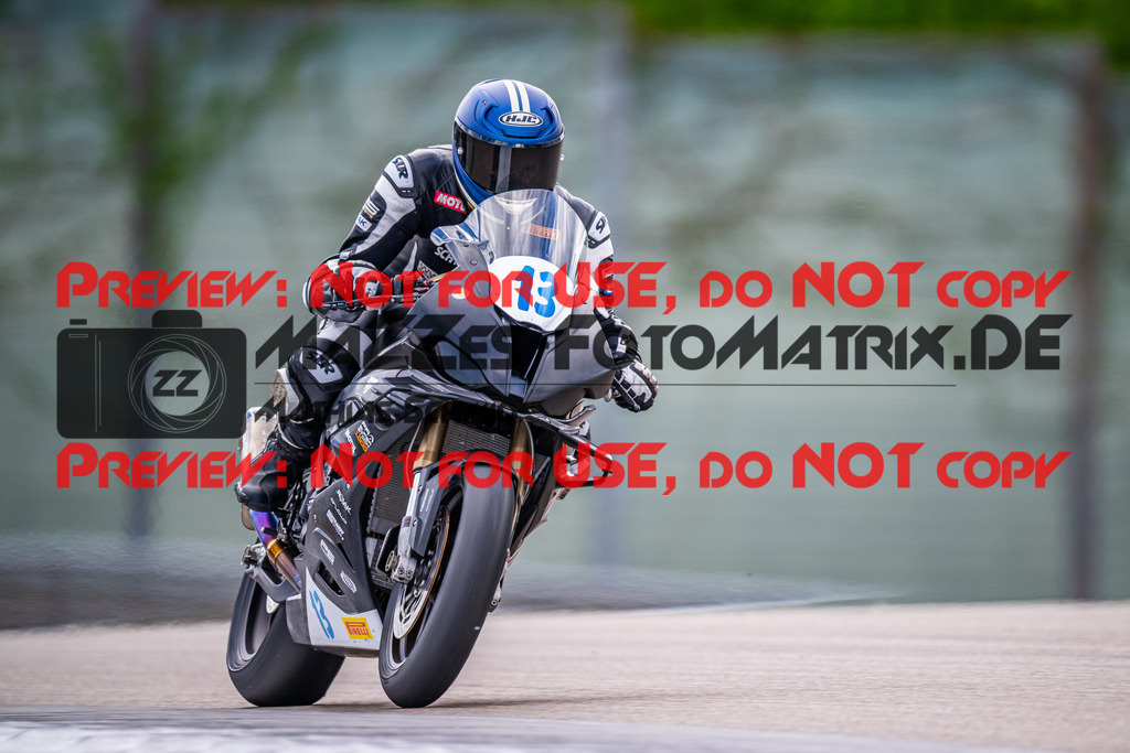 MaZZes_FotoMatrix_240505_6007705_2213 | STK1000