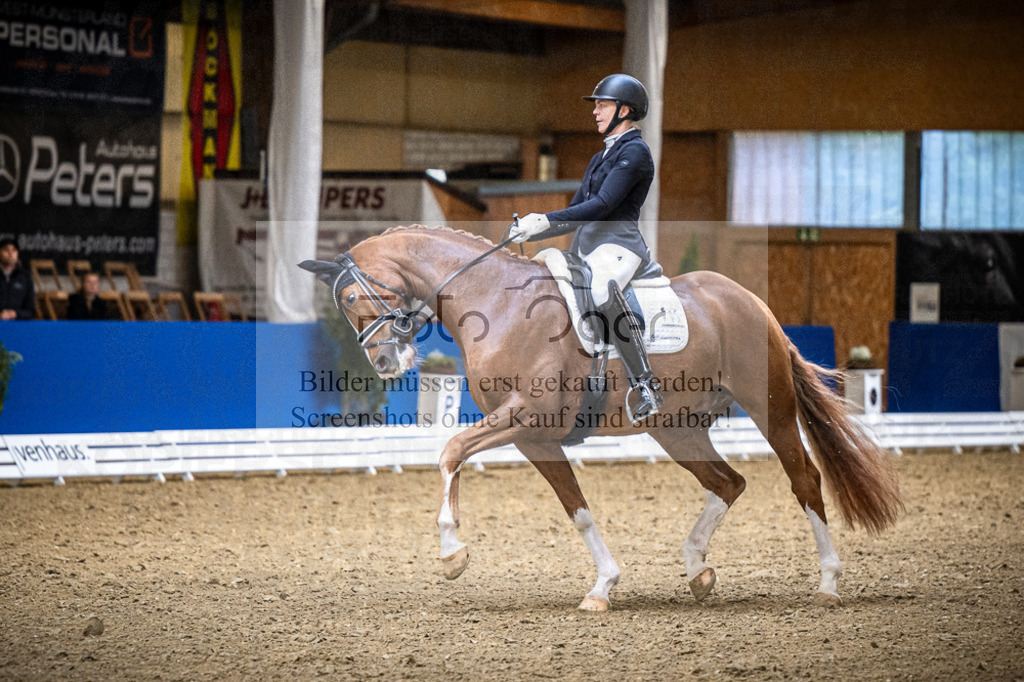 DOS_0506 | Entdecke hochwertige Reitturnierfotos von Foto Oger. Professionell, emotional und authentisch – jetzt Lieblingsmomente im Shop bestellen.Deutschlandweite Turnierfotografie. - Realisiert mit Pictrs.com