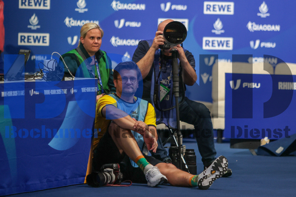 SES_RRGRSG20250719-9 | bond - Realisiert mit Pictrs.com