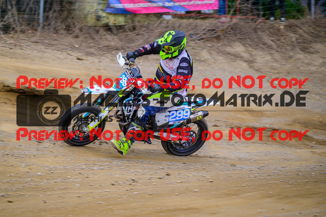 MaZZes_Fotomatrix_20241006_6021986_1539 | SENIOR