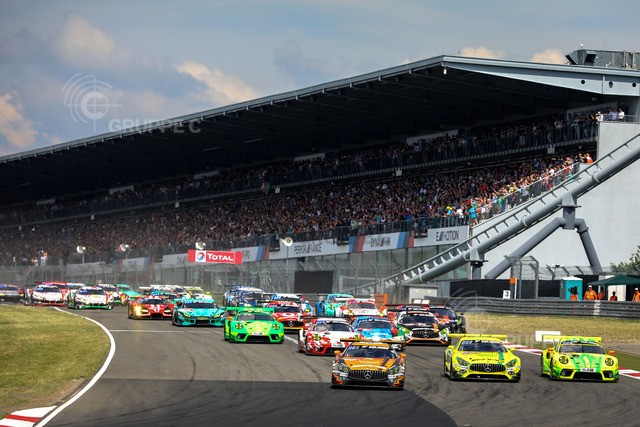 24hNbr19_0095722BU_TU | Porsche 911 GT3 R, Manthey-Racing (911), Earl Bamber (NZ), Michael Christensen (DK), Kevin Estre (F), Laurens Vanthoor (B) - Realisiert mit Pictrs.com