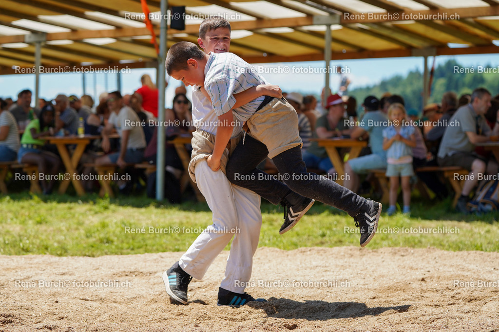 20220612-DSC01753 | René Burch leidenschaftlicher Fotograf aus Kerns in Obwalden.  Hier finden sie Sport, Landschaft und Natur Fotografie.
 - Realisiert mit Pictrs.com