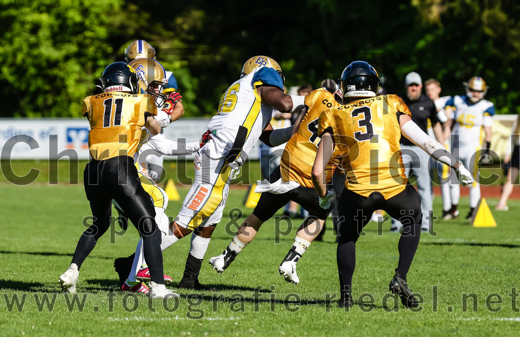 2022-05-14_140_Erding_Bulls_gegen_Munich_Cowboys_2 | Erding, Deutschland, 14.05.2022:
Fußball, Regionalliga 2022, 3. Spieltag, Erding Bulls gegen Munich Cowboys 2, Endergebnis: 20:30

Foto: Christian Riedel / fotografie-riedel.net