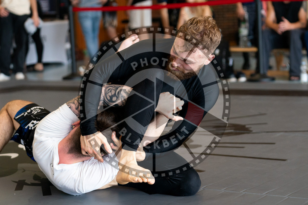 20250628PBB5102 | Athletes compete during the ILLCS X, International Luta Livre Championship Summer Edition on June 28, 2025 in Hannover, Germany. © Chiara Dazi / photoblackbelt