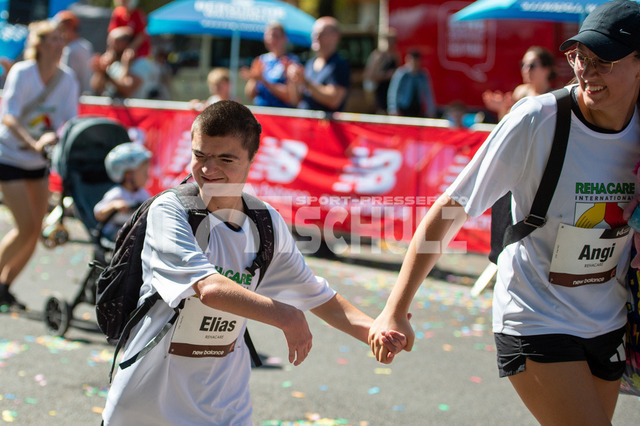 20240901_NSZ_4491_1 | DEU, Düsseldorf, 01.09.2024 Kö-Meile  - Realisiert mit Pictrs.com