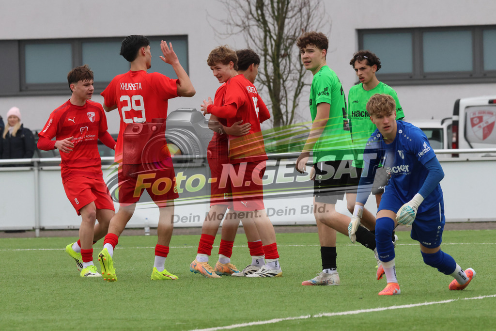 SV Rödinghausen - FC Iserlohn | Auf dem Bild zu sehen: rot FC Iserlohn: Jubel 0:1SV Rödinghausen, FC Iserlohn, Saison 25/26, B-Jugend Westfalenliga, Deutschland - Realisiert mit Pictrs.com