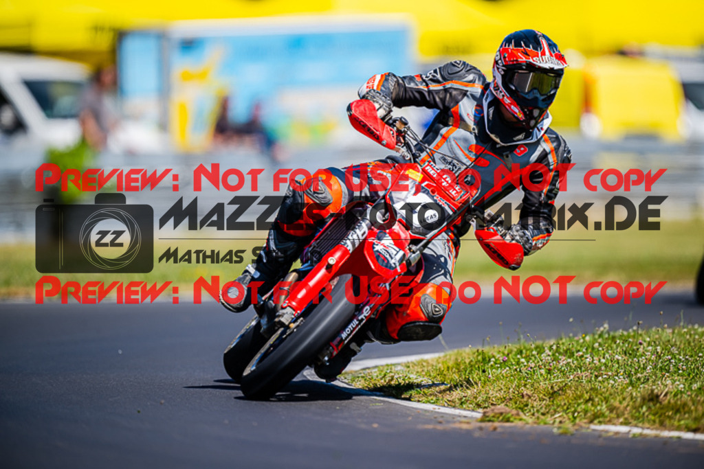 MaZZes_FotoMatrix_220703_4190 | S3