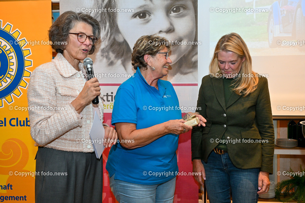 Frauen fuer Frauen_ Charity Oldtimerfahrt_ 04.10.2025-299 | 04.10.2025, Linz, AUT, Oldtimer Charity im Bild Frauen fuer Frauen Oldtimerfahrt, Teilnehmer©Harald Dostal / fodo.media