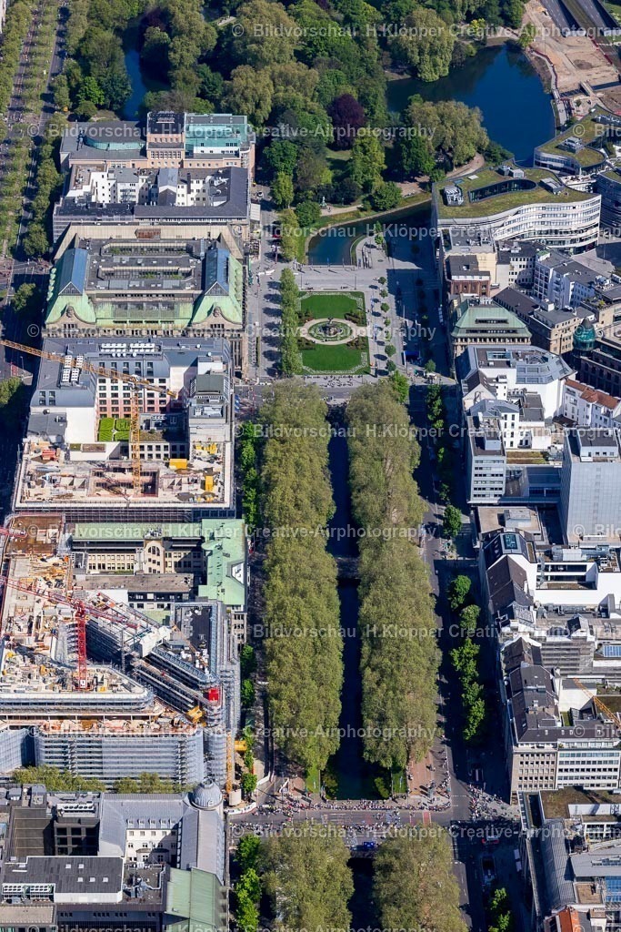 Luftbild Düsseldorf-2330 | Straßenführung der Königsallee mit Stadtgraben in Düsseldorf im Bundesland Nordrhein-Westfalen, Deutschland - Realisiert mit Pictrs.com
