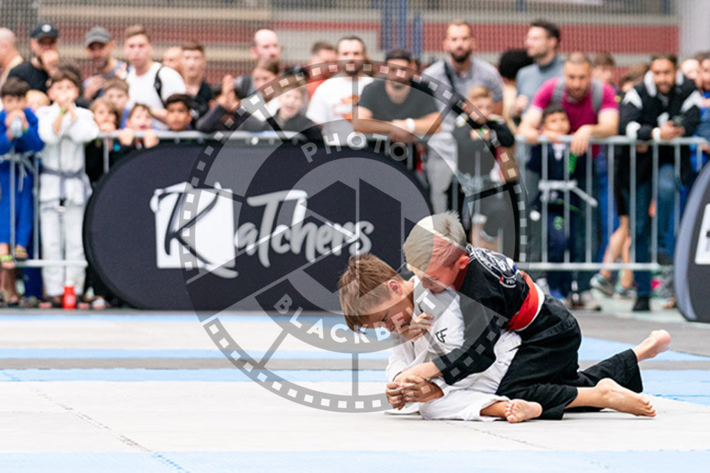 20230826PBB50892 | Fighters compete during the AJP INTLPRO BJJ and grappling competition in Hamburg, Germany, on August 26 2023.