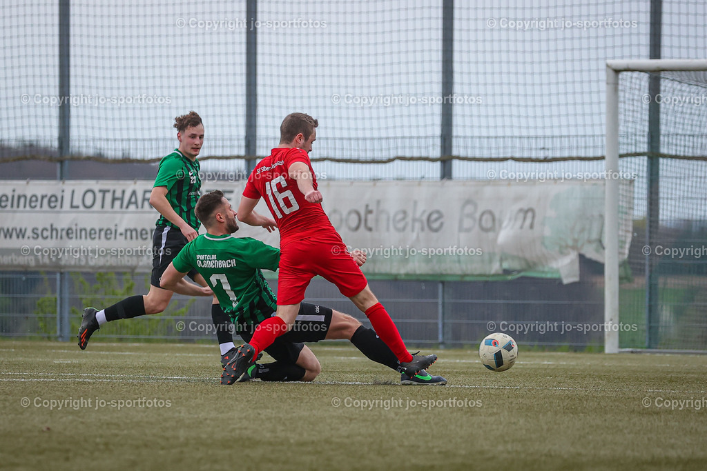 Gladenbach_Silberg (109) | 22.04.2023; Kreisoberliga Gießen/Marburg Nord; Kunstrasenplatz Gladenbach; SC Gladenbach - SG Silberg/Eisenhausen; Ergebnis: 2:2 (1:2)