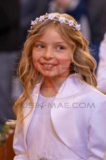 MAE-pic_22 | Der online Fotoshop des Inzeller Fotografen MAE - Marc Anton Eicher. Hier können Sie ihre Fotos und Stockfotos online bestellen als Download oder als Ausdruck, der ihnen bequem nach Hause geschickt wird.
Ihr Marc Anton Eicher - der Inzeller Fotograf - Realisiert mit Pictrs.com