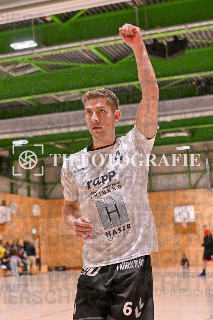 GER, SG Maulburg/Steinen - TV St. Georgen, Handball, Landesliga, 16. Spieltag, Saison 2023/2024, 17.02.2024 | Thule Laabs (TV St. Georgen/Schw., #06)

GER, SG Maulburg/Steinen - TV St. Georgen, Handball, Landesliga, 16. Spieltag, Saison 2023/2024, 17.02.2024

Foto: TH Fotografie/Thomas Hess