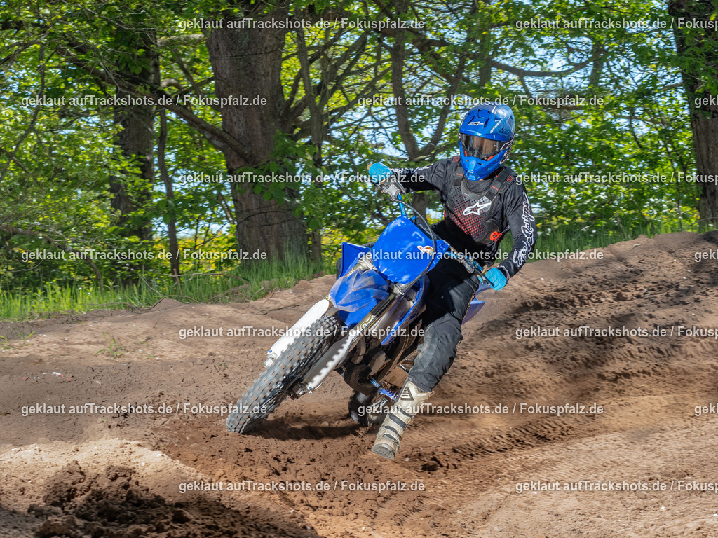 Fischbach-363 | Trackshots.de / Fokuspfalz.de - Realisiert mit Pictrs.com