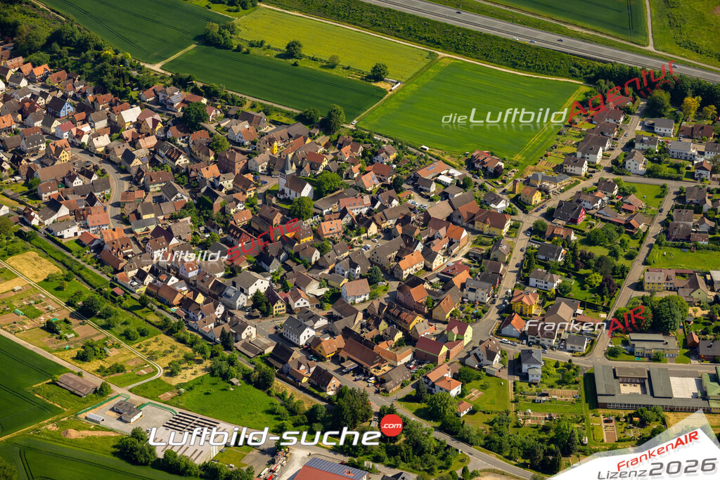 Das Luftbild zeigt Dertingen Wertheim - Die Luftaufnahme wurde 2023 vom UL-Flugzeug aus erstellt ( keine Drohne ) - Hochauflösende Luftaufnahme - Für grossformatige Ausdrucke geeignet. Die Geschenkidee !Mit Lizenz und Bildrechte bestellbar
