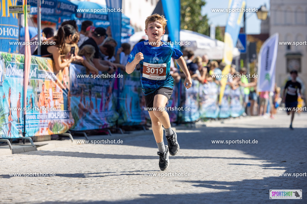 VJ__3195 | Stadtlauf Erding 2025 #stadtlauferding #erdingstadtlauf #stadtlauf_erding #laufmotivation #trisporterding #yourpictrs #sportshot_your_pictrs