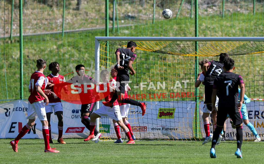 AUSTRIA U15 - MEXICO U15 | Torszene ; AUSTRIA U15 - MEXICO U15 am 29.04.2022 in Arnoldstein
(Sportplatz), AUSTRIA, (Photo by Ernst Krawagner sport-fan.at) - Realisiert mit Pictrs.com